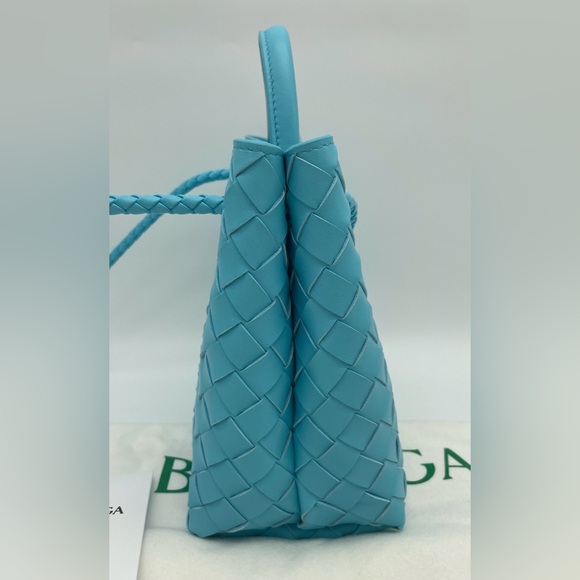 ❌❌SOLD!❌❌ BOTTEGA VENETA SMALL ANDIAMO LEATHER TOTE SHOULDER BAG AUTH! - Picture 9 of 16